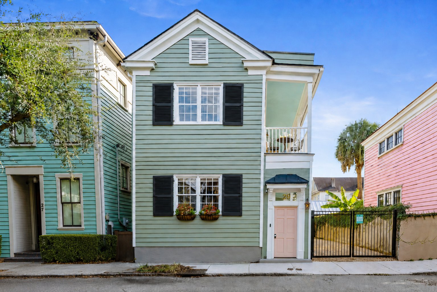 Breezy Palm, restored Charleston single house exterior
