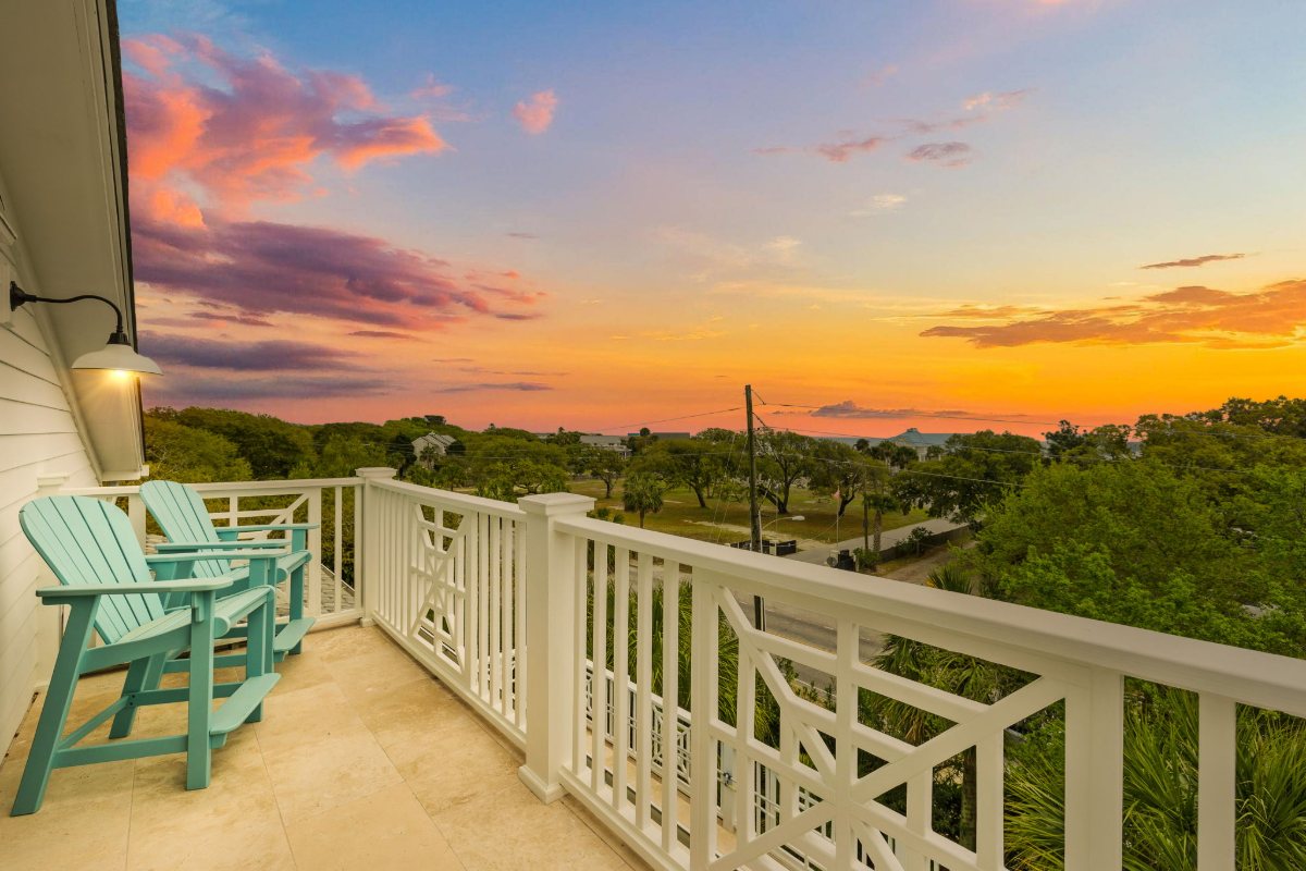 Isle Be Here, ocean view from the balcony at sunset
